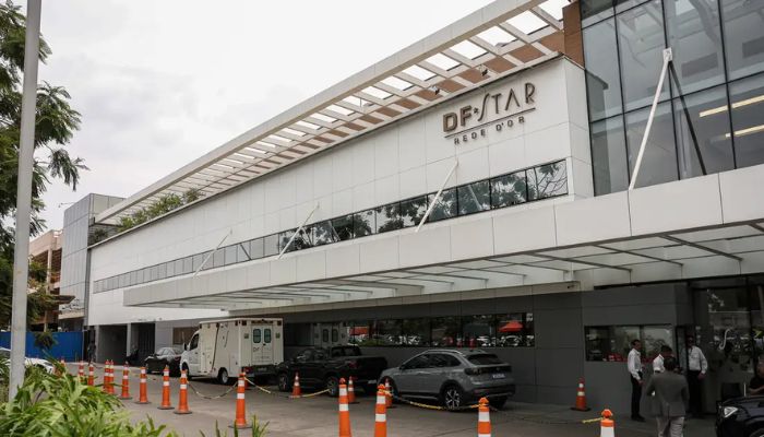  Bolsonaro mantém melhora clínica e laboratorial, mas segue em UTI 